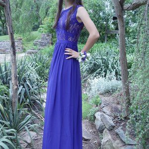 Gorgeous lace bodice Prom Gown